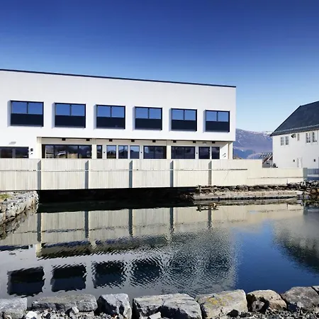 Hotel Rosenlund Hamn